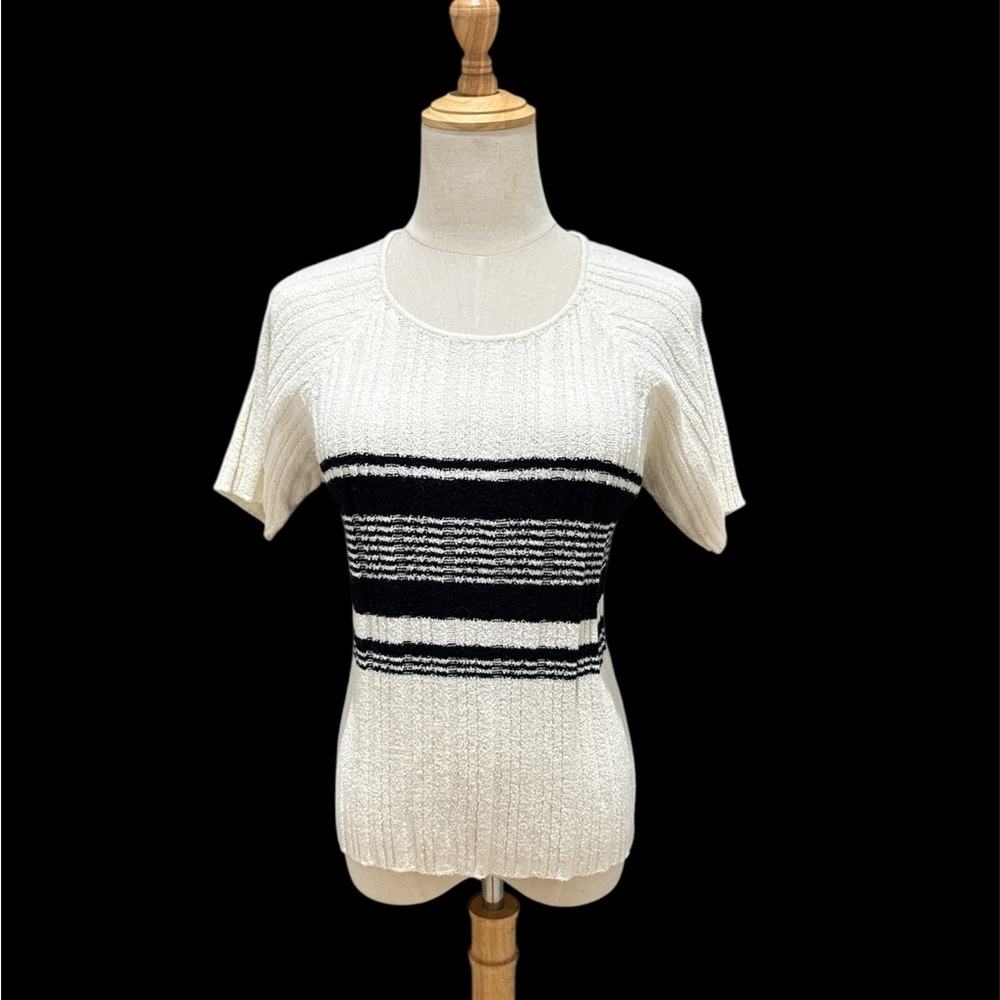 Pierre Cardin Black and Off-White Knit Short-Sleeve Sweater